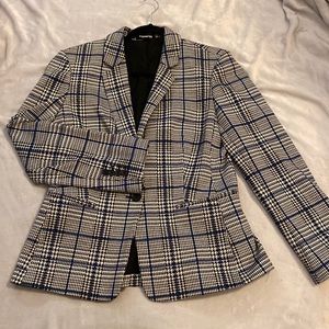 Hounds tooth, black, white, and bright blue blazer